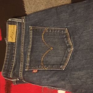 Leiv's curve straight leg